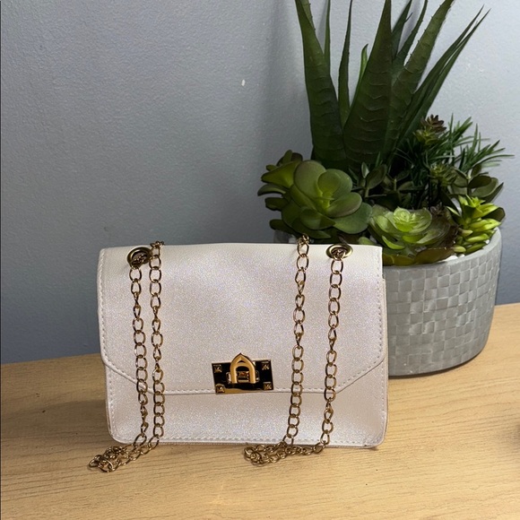 Handbags - Shimmer White Crossbody Bag with Gold Chain